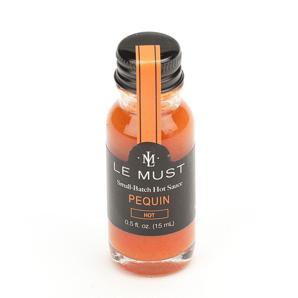 Le Must Pequin Hot Sauce, 15 ml, side view
