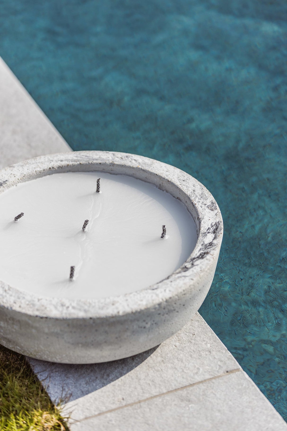 Urban Candle XXXL (Grey)